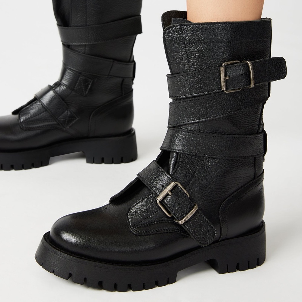 Steve Madden leather combat moto buckle boots New Size 5.5